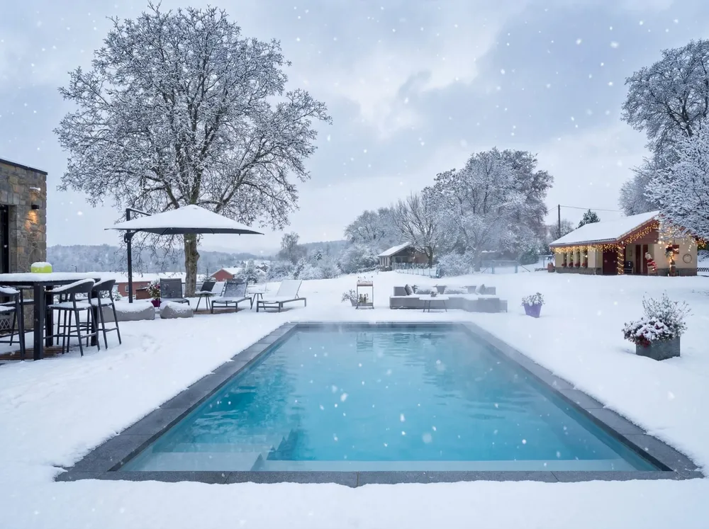 PoolFab-Pool im Winter mit Abdeckung, Bild 17